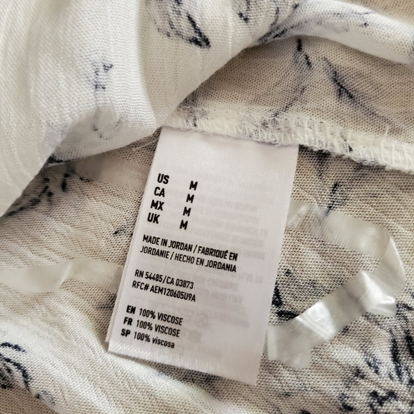 American Eagle Outfitters On or Off Shoulders Blouse - Picture 10 of 11